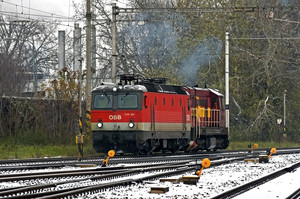 SGP ÖBB Class 1144 - 1144 102 operated by Rail Cargo Austria AG