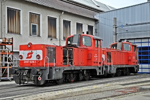 ÖBB Class 2067 - 2067 026-1 operated by Österreichische Bundesbahnen