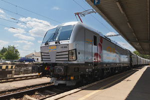 Siemens Vectron MS - 193 886 operated by CER Cargo Holding SE