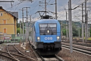 Siemens ES 64 U2 - 1016 023 operated by Österreichische Bundesbahnen