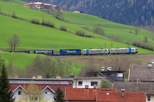 Bombardier TRAXX F160 AC3 - 187 348 operated by Lokomotion Gesellschaft für Schienentraktion mbH