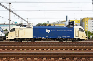 Siemens ES 64 U4 - 1216 950 operated by Wiener Lokalbahnen Cargo GmbH