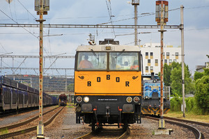 MTH Praha / MTH Košice SČH 150 S - 414 904-9 operated by Železnice Slovenskej Republiky