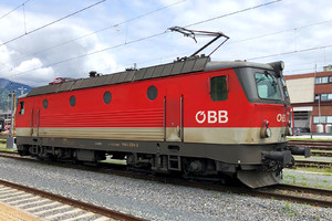 ÖBB Class 1144 - 1144 094 operated by Österreichische Bundesbahnen
