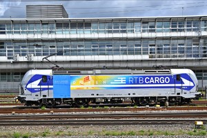 Siemens Vectron AC - 193 824 operated by RTB Cargo GmbH