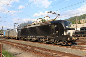 Siemens Vectron MS - 193 641 operated by TXLogistik