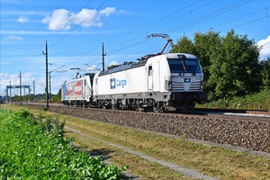 Siemens Vectron MS - 193 586 operated by ČD Cargo, a.s.