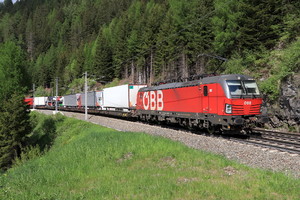 Siemens Vectron MS - 1293 046 operated by Rail Cargo Austria AG