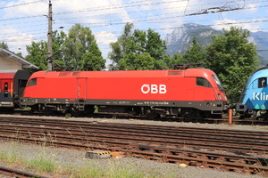 Siemens ES 64 U2 - 1116 053 operated by Österreichische Bundesbahnen