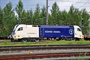 Siemens ES 64 U2 - 182 535 operated by Wiener Lokalbahnen Cargo GmbH