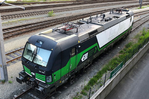 Siemens Vectron AC - 193 832 operated by Salzburger Eisenbahn Transportlogistik GmbH
