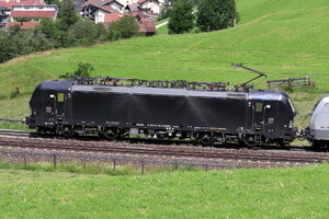 Siemens Vectron MS - 193 643 operated by TXLogistik