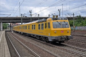 DB Class 719 SPZ 2 - 719 001 operated by Deutsche Bahn / DB AG
