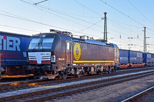 Siemens Vectron AC - 193 874 operated by DB Cargo Hungária Kft