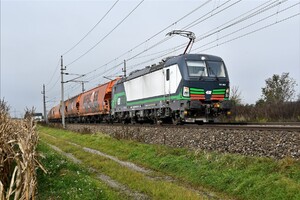 Siemens Vectron MS - 193 953 operated by RTB Cargo GmbH