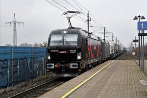 Siemens Vectron MS - 5 370 070-2 operated by Helrom GmbH