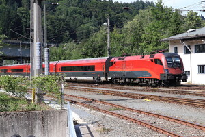 Siemens ES 64 U2 - 1116 235 operated by Österreichische Bundesbahnen