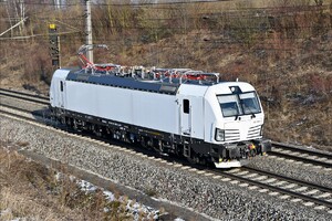 Siemens Vectron MS - 193 988-3 operated by Railtrans International, s.r.o