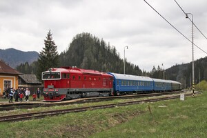 ČKD T 478.3 (753) - T478.3300 operated by Klub železničných historických vozidiel Poprad
