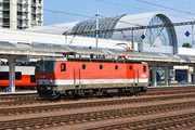 SGP ÖBB Class 1144 - 1144 041 operated by Rail Cargo Austria AG