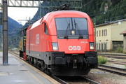 Siemens ES 64 U2 - 1016 016 operated by Österreichische Bundesbahnen