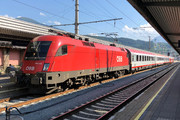 Siemens ES 64 U2 - 1016 046 operated by Österreichische Bundesbahnen