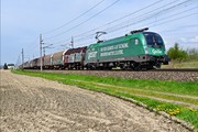Siemens ES 64 U2 - 1016 021 operated by Rail Cargo Austria AG