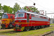 Škoda 68E - 044 065-8 operated by Chemin de fer de l'Etat bulgare - Bulgarski Durzhavni Zheleznitsi
