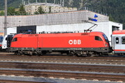 Siemens ES 64 U2 - 1116 142 operated by Österreichische Bundesbahnen