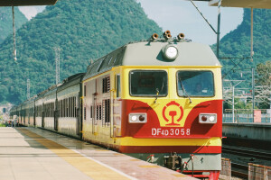 DF4D 3058 - China Railways Class DF4D operated by China Railway