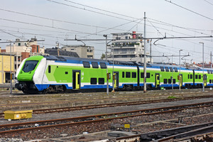 ETR421-025 - Hitachi Rail Italy Caravaggio operated by TRENORD