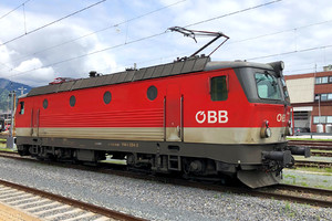 ÖBB-Lokomotiven Bildatlas GeraMond 1144 094 - ÖBB Class 1144 operated by Österreichische