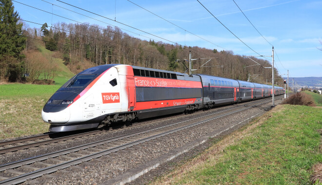 310 042 - Alstom Avelia Euroduplex operated by TGV Lyria