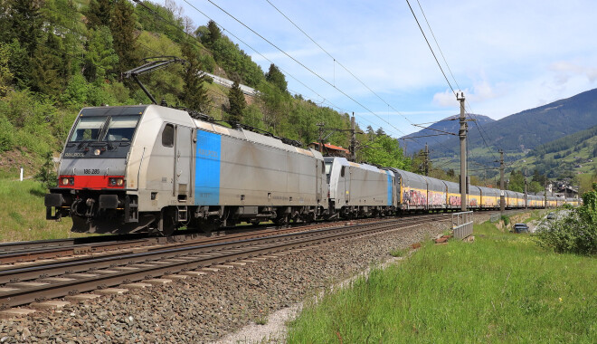 460 050 - SBB Class Re 460 operated by Schweizerische