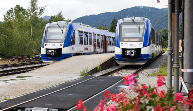 ドラパルト 15560_Alstom-Coradia-LINT-