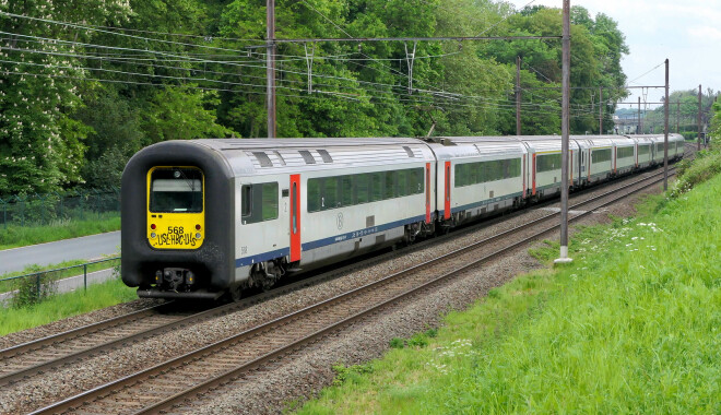 568 - NMBS/SNCB Class AM96 operated by Nationale Maatschappij van ...