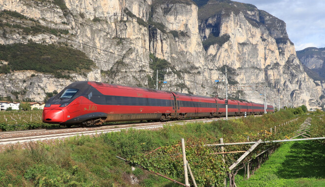 イタロ〜1 Website Search Result - RailRoadPics.net