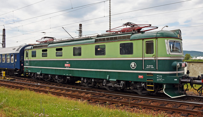 E669.2133 - Škoda 59E operated by Spolok Výhrevne Vrútky, občianske ...