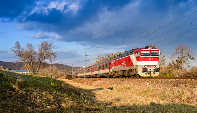 757 020-3 - ŽOS Zvolen Class 757 operated by Železničná Spoločnost
